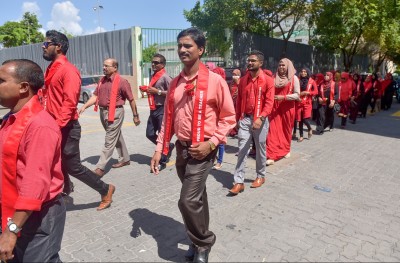 ޓީޗަރުންގެ ހުރީ ޝަކުވާ، ހައްލު ކޮން އިރަކުން؟