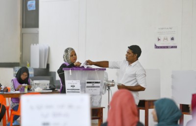 މި އިންތިޚާބަކީ ޑިމޮކްރަސީ ވަރުގަދަ ކުރަން ލިބޭ ފުރުސަތެއް: ކޮމަންވެލްތު