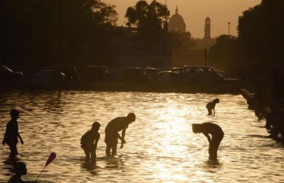އިންޑިއާގެ ބައެއް ހިސާބުތަކުގައި އާދަޔާޚިލާފަށް ހޫނުގަދަވެއްޖެ