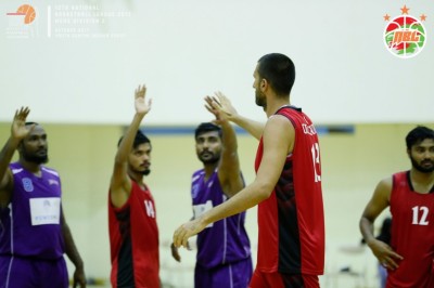 ކިންގްސް ބަލިކޮށް، ޓީރެކްސް އިން ގައުމީ މުބާރާތުގެ ތަށި ދިފާއުކޮށްފި