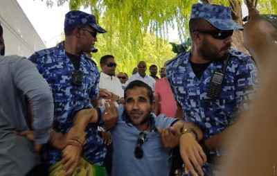 ބަދު ދުއާކުރާ ކަމަށް ބުނެ މަހުލޫފްގެ ބައްޕަ ފުލުސް އޮފީހަށް ހާޒިރުވާން އަންގައިފި