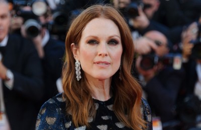 އެޕަލްގެ ވެބް ސީރީޒެއް ޖޫލިއަން މޯ އަށް