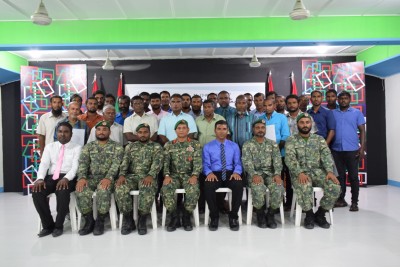 އުލިގަމުގައި ބޭއްވި ނިޔަމި ކަމުގެ ކޯހުން 40 މީހަކު ސަނަދު ހާސިލު ކޮށްފި