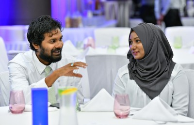 ނަފްސާނީ މައްސަލަތައް ބައްޔެއްގެ ގޮތުގައި ނުބަލާތީ ހައްގުތައް ގެއްލޭ: ފަސްޓް ލޭޑީ ފަޒްނާ