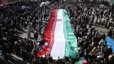 އީރާނު "ސަރުކާރު ވައްޓާލަން ކުރި މުޒާހަރާތައް"ނިމިއްޖެ: ރިވޮލިއުޝަނަރީ ގާޑްސް