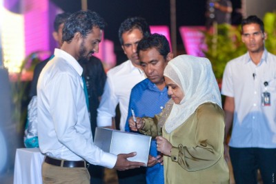 ގާބިލު ފަރާތަކުން ކުރިމަތިނުލާތީ އެމްއެންޔޫއަށް ޓަވަރު އަޅައިދޭނެ ބަޔަކު ހޯދަން އަލުން އިއުލާނުކޮށްފި