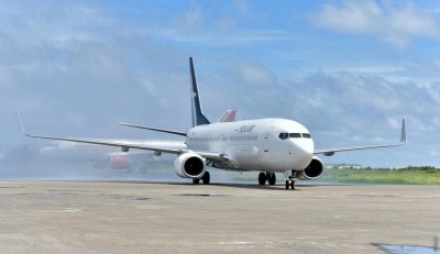 ފަތުރުވެރިކަމުގެ އީދާ ދިމާކޮށް މަހުޖަނުންގެ ޖެޓްތައް ވެލާނާ އެއާޕޯޓަށް