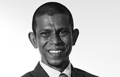 ހަދަމުން އަންނަ މިސްކިތަކުން ވެއްޓި އެސްޓީއޯގެ އިސް ވެރިޔަކު ސީރިއަސް ހާލަތުގައި