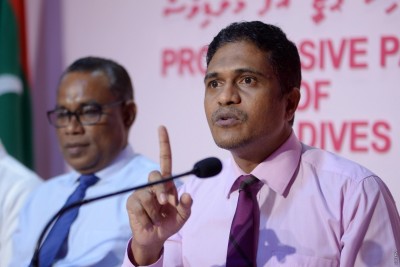 އިދިކޮޅު ކޯލިޝަން ވަނީ ރޫޅިފައި، އެކި ބާވަތުގެ އިންޓަވިއު ދެއްވަނީ ނަމެއްގައި: ނިހާން