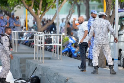 ފާރިސްގެ މައްސަލަ އދ. ގެ ވޯކިން ގްރޫޕަށް ހުށަހަޅަނީ