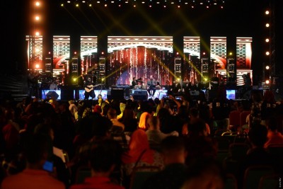 ކާނިވަލުގައި ޝޯ ކުރިއަށްދާ ސަރަހައްދުން ހަތަރު މީހަކު ހައްޔަރުކޮށްފި