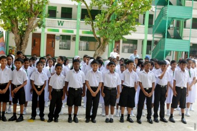 އާބާދީ މަދު ސްކޫލުތަކުގައި "ވާޗުއަލް" ކޮށް ކިޔަވައިދޭން ފަށަނީ