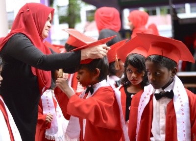 400 އަށް ވުރެ ގިނަ ޓީޗަރުން ހޯދަން އިއުލާންކޮށްފި