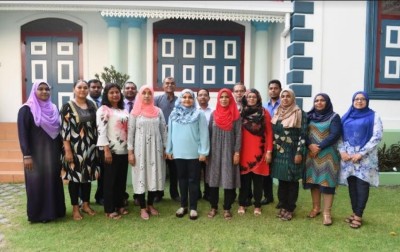 މެޑަމް ފާތުން ޕްރިންސިލުންނާއި ބައްދަލުކޮށް، ދަތިތައް އޮޅުން ފިލުއްވައިފި