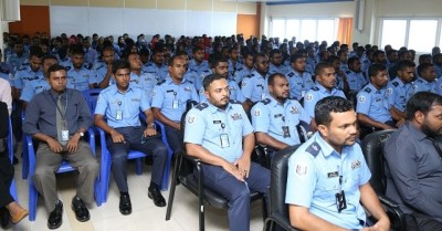 ފުލުހުންގެ ހިންގުމުގެ ނިޒާމް ހަރުދަނާ ކުރުމަށް ބޮޑެތި ބަދަލުތަކެއް ގެނެސްފި