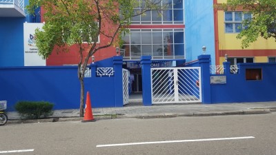 ގޭޓްވޭ ކުދިންގެ ފޮތްތަކާއި ޔުނިފޯމު ލިބޭނެކަމުގެ ޔަގީންކަން ސްކޫލުން ދީފި