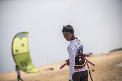 ހަންޓޭ: ހަގު ނަމަވެސް، ކައިޓް ސާފަރުންނަށް ނަމޫނާއެއް