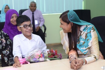 ހާއްސަ އެހީއަށް ބޭނުންވާ ރައިޝަންއަށް އޯލެވެލްގައި ފަސް މާއްދާއިން އޭ، އިނގިރޭސިން އޭ ސްޓާރ!