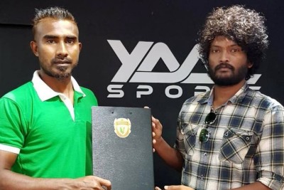 ފަރޭ އެނބުރި ފުޓްބޯޅައަށް، މިފަހަރު ޔުނައިޓެޑް ވިކްޓަރީއަށް