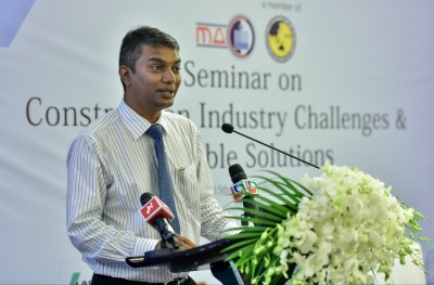 ސަރުކާރުގެ ބޯޑުތަކުން ޖަނާ އިސްތިއުފާ ދެއްވައިފި