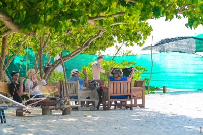 އިދިކޮޅުން މިވަގުތު އުޅެނީ ފަތުރުވެރިކަމަށް ގެއްލުން ދޭން: ވިޔަފާރިވެރިންގެ ޖަމިއްޔާ