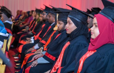 ސައިރިކްސް ކޮލެޖުން 400 އަށް ވުރެ ގިނަ ދަރިވަރުން ދަސްވެނިވެއްޖެ