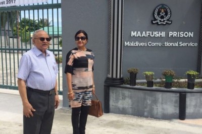 ބައްޕާފުޅުގެ ހާލާ މެދު ކަންބޮޑުވޭ: ދުންޔާ