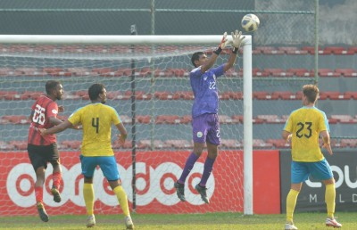 ޑަކްސަންގެ މަރަށްފަހު ކުޅުނު މެޗުން މޮޅެވެ ވެލެންސިއާ އަށް ހަމަޖެހުމެއް