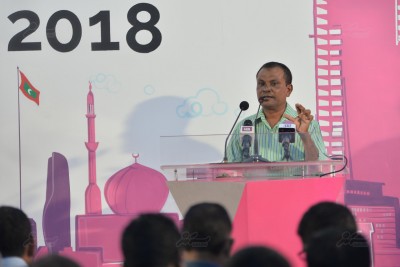 ދުސްތޫރުގެ އިހްތިރާމް ކަނޑާލުމަކީ ގާނޫނުގައި އެންމެ ބޮޑު ކުށް ކަމުގައި ކަނޑައަޅަން ޖެހޭ: އާމިރު