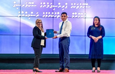 ހުރިހާ ސްކޫލަކަށް ތަމްރީނު ލިބިފައިވާ ދިވެހި ޕްރިންސިޕަލުން ހޯދުމަށް މާސްޓާސްއަށް ކިޔަވަން 20 ސްކޮލަޝިޕް ދީފި