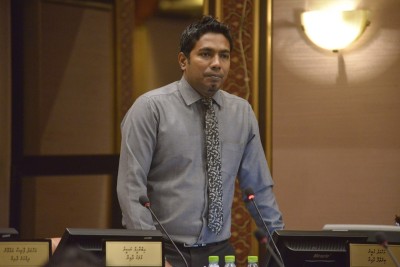 ގައުމު ހަލަބޮލި ކުރުމަށް އިދިކޮޅުން ކޮންމެފަދަ ކަމެއްވެސް ކޮށްފާނެ: މުބީން