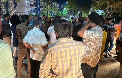 ދަތުރުތައް ހުއްޓާލައި ޓެކްސީ ޑްރައިވަރުން ހިމޭން އިހުތިޖާޖެއް ކޮށްފި