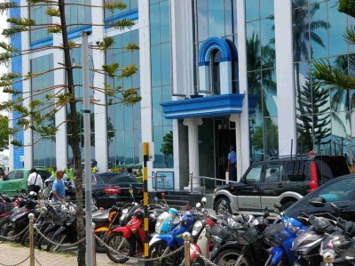 ކުއްލި ނުރައްކަލުގެ ހާލަތުގައި ވަކީލުންނާ ބައްދަލުވުމަށް ލިބޭނީ 30 މިނިޓް: ފުލުހުން