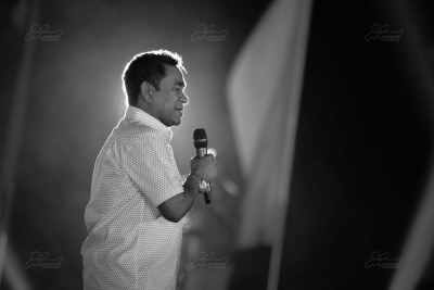 ކޮންމެ މީހެއްގެ ހަށިގަނޑުގައި ވަކި ކުލައެއްގެ ލޭ ހިނގާކަށް ނުޖެހޭނެ: ރައީސް ޔާމީން