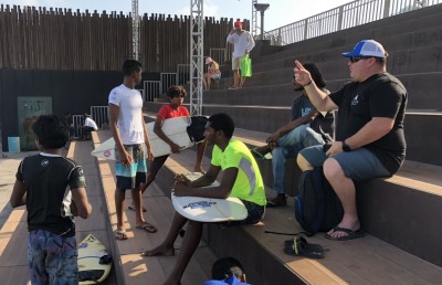 އިންގްލެންޑުގެ ކުރީގެ ސާފިން ކޯޗުގެ ކޭމްޕެއް ގައުމީ ސާފިން ޓީމަށް