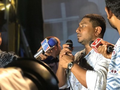 މުޒާހަރާގައި މާފުށީ ޖަލު ތެރެއަށް ވަންކަމަށް ތުހުމަތު ކުރުމުން މަހުލޫފު ހުރީ ހަނު!