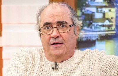 ޝާހީ ދަރިކަލުންނަށް ޖޯކް ޖެހި ޑެނީ ބޭކާގެ މައްސަލަ ފުލުހުން ތަހުގީގު ކުރަން ފަށައިފި