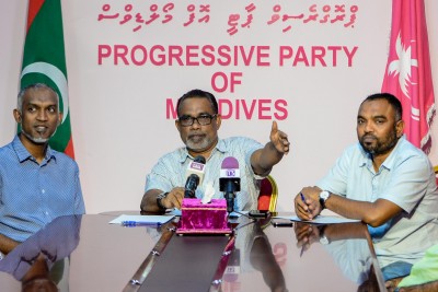 ރައީސް ޔާމީންގެ ޒައާމަތުގައި ރާއްޖެ ބަނޑަކަށް ނުޖެހޭނެ: އަދުރޭ