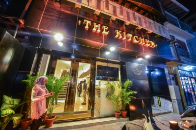 "ދަ ކިޗަން"ގެ ނަމުގައި އާ ރެސްޓޯރަންޓަކާއި ޕެޓިސަރީއެއް ހުޅުވައިފި