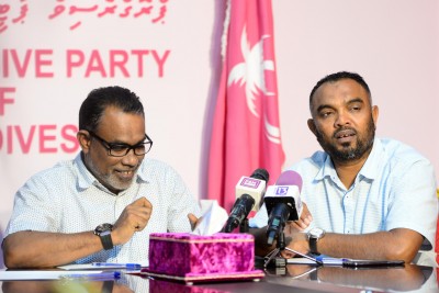 ބަޣާވާތުގެ މަަސައްކަތްތަކެއް މެލޭޝިއާގައި ވެސް ކުރި: އަލީ އާރިފް