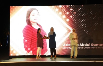 އެމްޕީއެލްގެ އަންހެން ހިދުމަތްތެރިންނަށް ހާއްސަ އެވޯޑެއް ދީފި