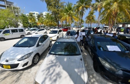 ބަލަބަލައި ތިއްބާ ޓެކްސީތަކުގެ މައްސަލަ މިނިސްޓްރީ އަށް އަތްނުފޯރާ ހިސާބަށް!