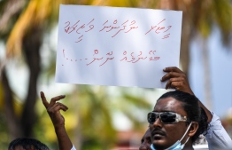 ޓެކްސީ ދަތުރުތައް އަދިވެސް ނުފަށާ، މިއަދު އިހުތިޖާޖުކުރަނީ މާލޭގައި