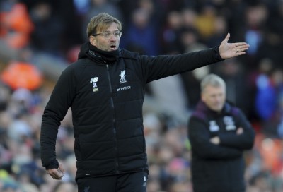 ލިވަޕޫލުން ރޭގެ މެޗުގައި ކުޅުނު ކުޅުން މަދުން ނޫނީ ނުފެންނާނެ!