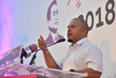 އީސީއަށް ޝަރީފު އައްޔަނުކުރަން ކޮމިޓީން ފާސްކޮށްފި