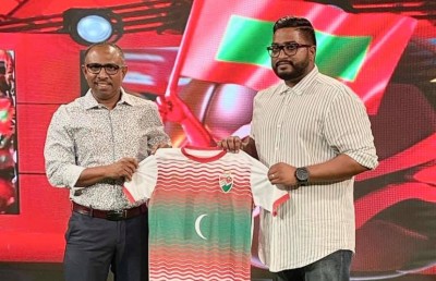 އެފްއޭއެމް ވަނީ ނުބައި ހާލަތެއްގައި، މިހާރު ފިޔަވަޅު ނާޅައިފި ނަމަ ސަލާމަތެއް ނުވާނެ: އާޒިމް