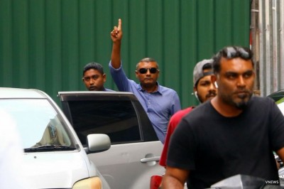 ކުރީގެ ސީޕީ އަރީފް ދޫކޮށްލުމަށް އިދިކޮޅު ކޯލިޝަނުން ގޮވާލައިފި