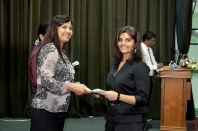 މަތީތައުލީމުގެ 500 ލޯނުގެ ފުރުސަތަށް ކުރިމަތިލުމަށް ހުޅުވާލައިފި