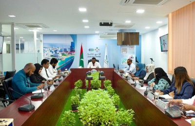 ލޭޑް ޔޫސް ޕްލޭން އިސްލާހުކުރަން އަނބުރާ ފޮނުވާލިތާ ތިން މަސް