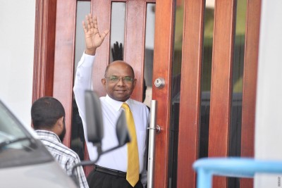 ފުލުހުންގެ ދައުރު އަދާކުރަން ހުރަސް އެޅިކަމުގެ ތުހުމަތު އަބްދުﷲ ޝާހިދަށް